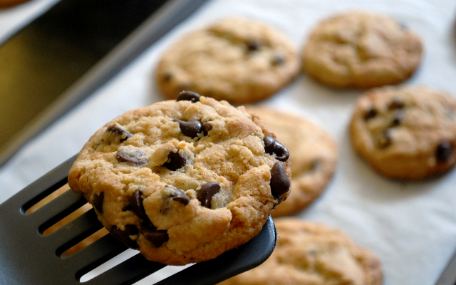 Crumbl Cookie Break from Crumbl Fairfield: Enter to win a 12 pack of cookies!